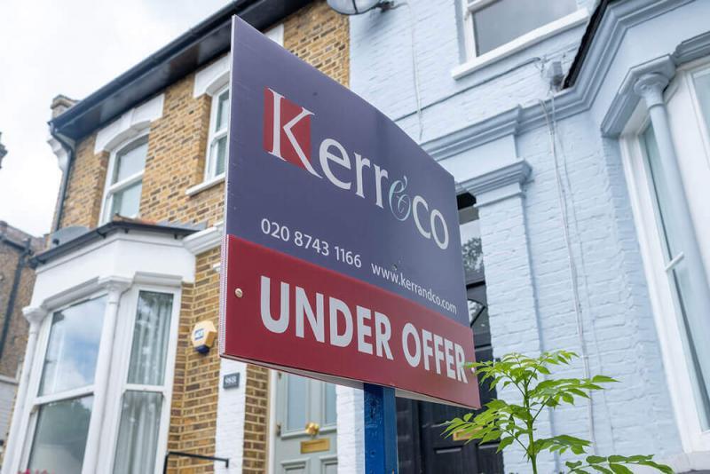 What does under offer mean?