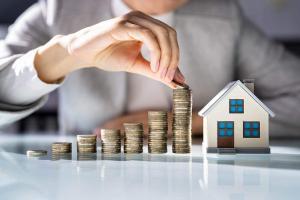 How much below market value do house buying companies offer?